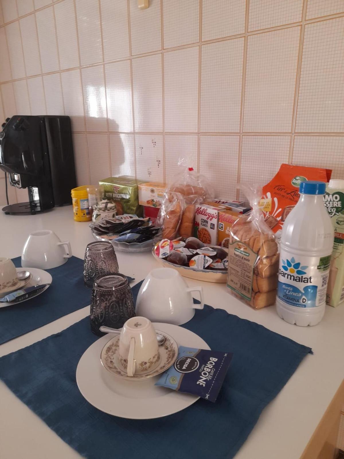 B&B Famigliare Arcadia Polignano 폴리나노 아마레 외부 사진